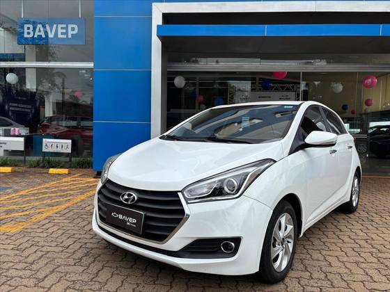 HYUNDAI HB20 1.6 PREMIUM 16V FLEX 4P AUTOMÁTICO HYUNDAI HB20 1.6 PREMIUM 16V FLEX 4P AUTOMÁTICO